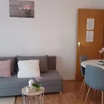Jadranka Apartamento Vodice