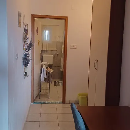 Jadranka Apartment *